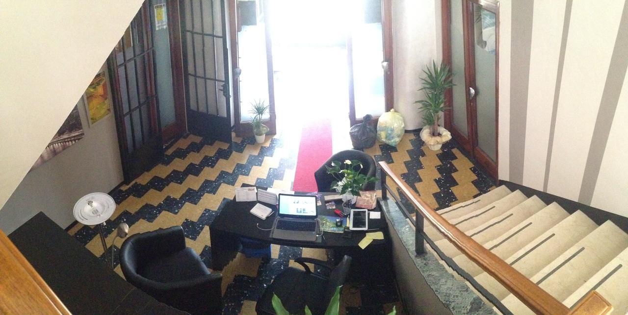 Albergo Aurora Grignasco Buitenkant foto